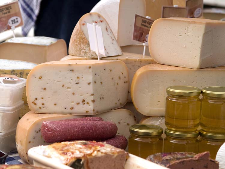 farmers market produce